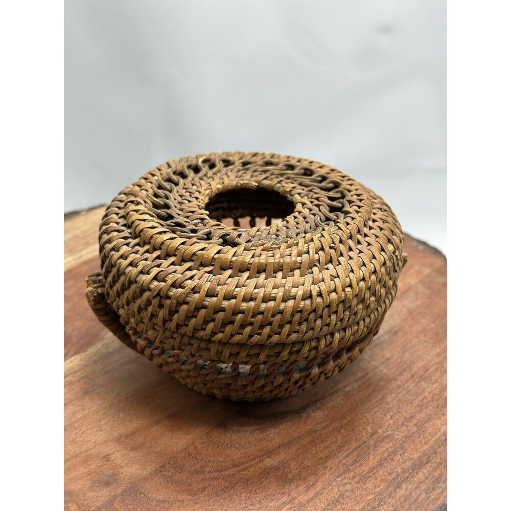 Native American Design Hair Receiver Wicker Needle Basketware RARE